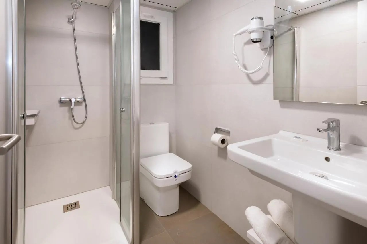 Rentalmar Salou Playa Family Suites & Pool 0*,  Hiszpania