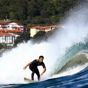 Surf Camp , Mundaka Spain