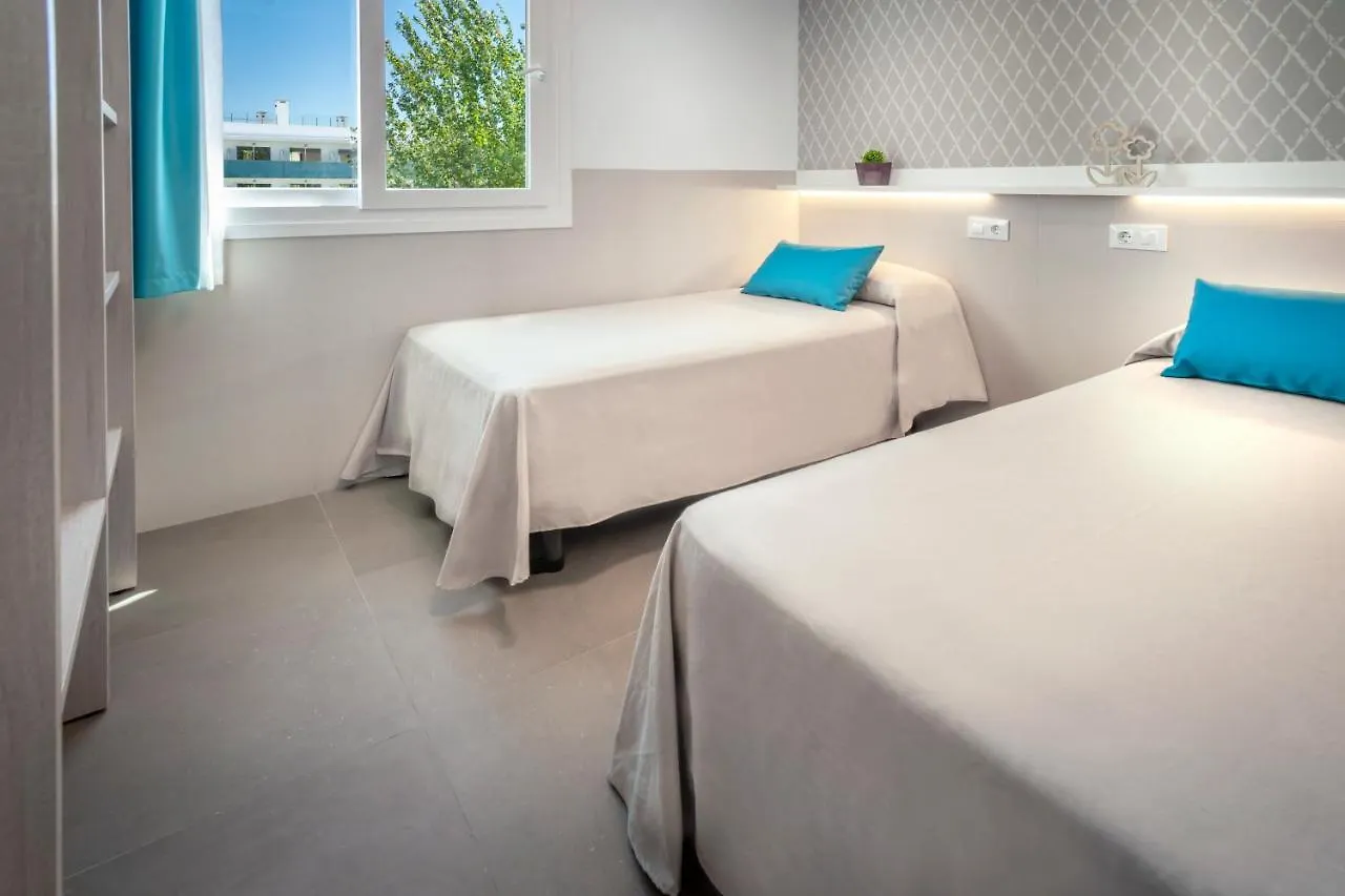 Rentalmar Salou Playa Family Suites & Pool Appartement